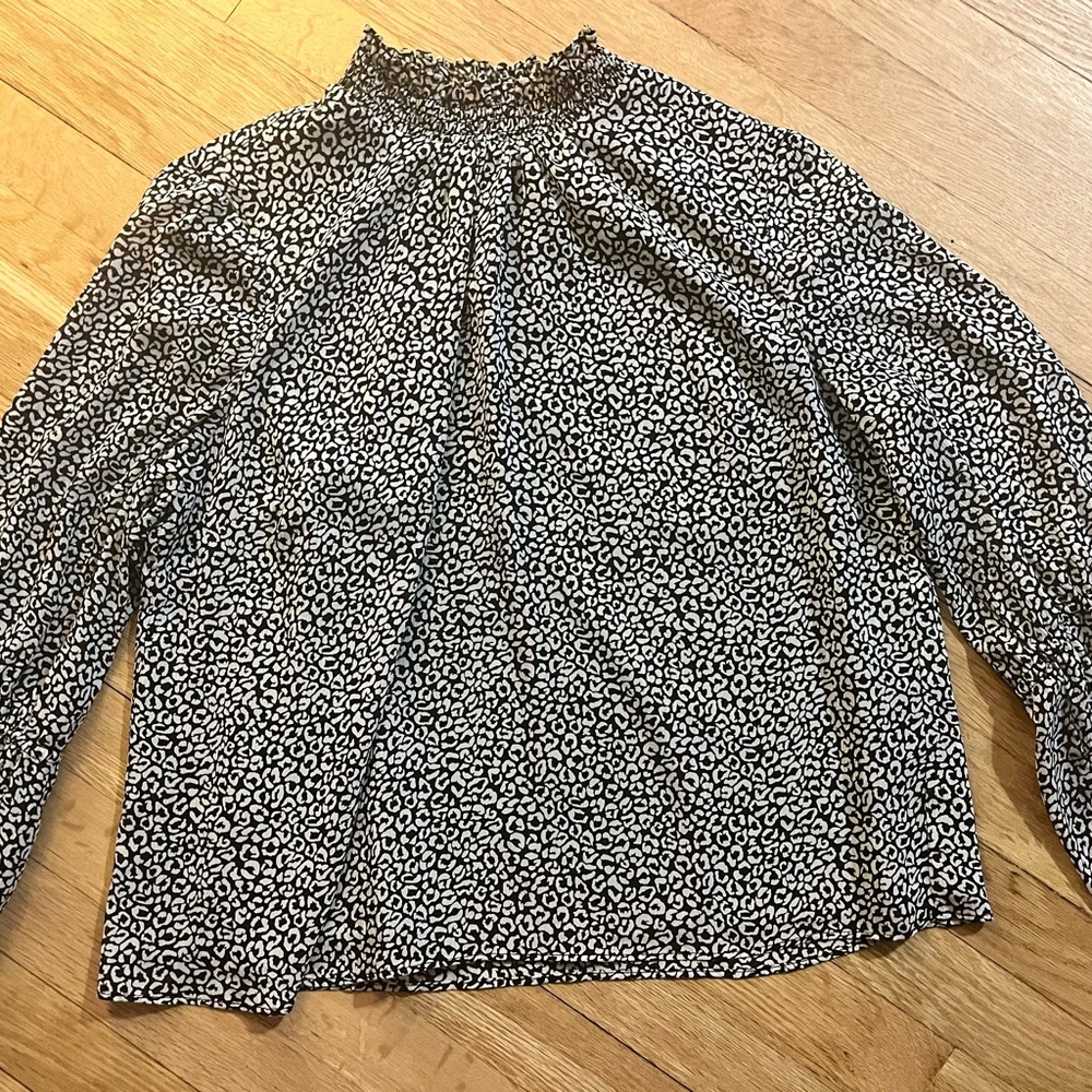 THE LIMITED Leopard Blouse Sz L